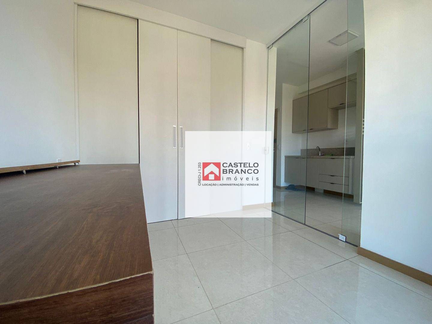 Apartamento à venda com 1 quarto, 31m² - Foto 11