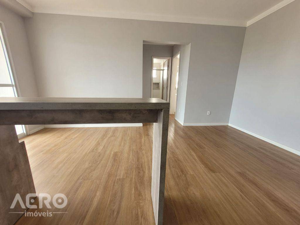 Apartamento à venda com 2 quartos, 62m² - Foto 8