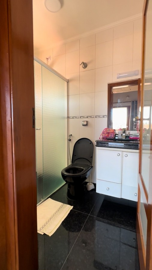 Casa à venda com 5 quartos, 350m² - Foto 5