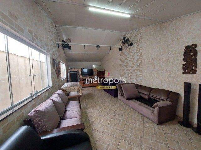 Sobrado à venda com 3 quartos, 200m² - Foto 4