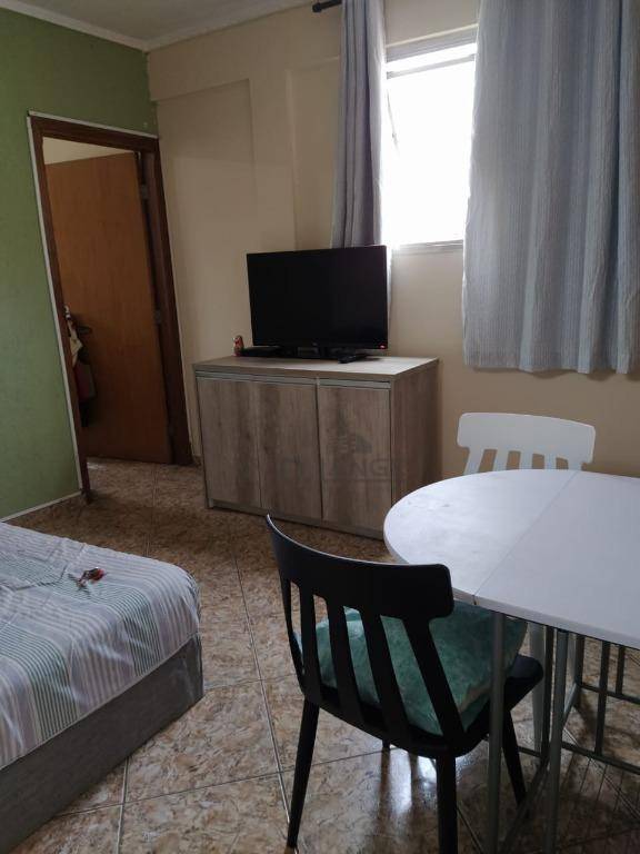 Apartamento à venda com 1 quarto, 51m² - Foto 4