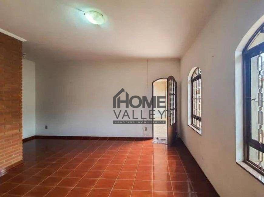 Casa à venda com 4 quartos, 151m² - Foto 12