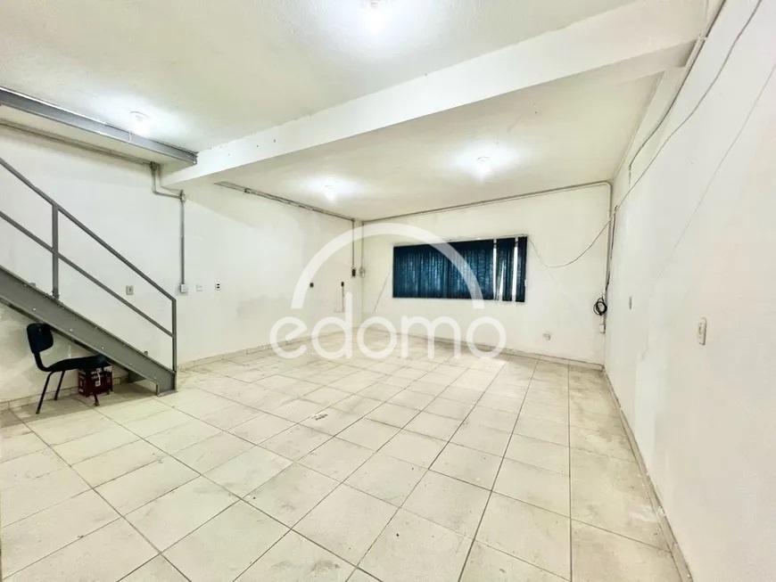 Prédio Inteiro para alugar, 82m² - Foto 13