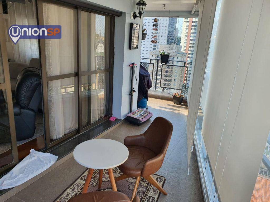 Apartamento à venda com 4 quartos, 190m² - Foto 7