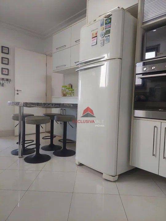Apartamento à venda com 4 quartos, 124m² - Foto 17