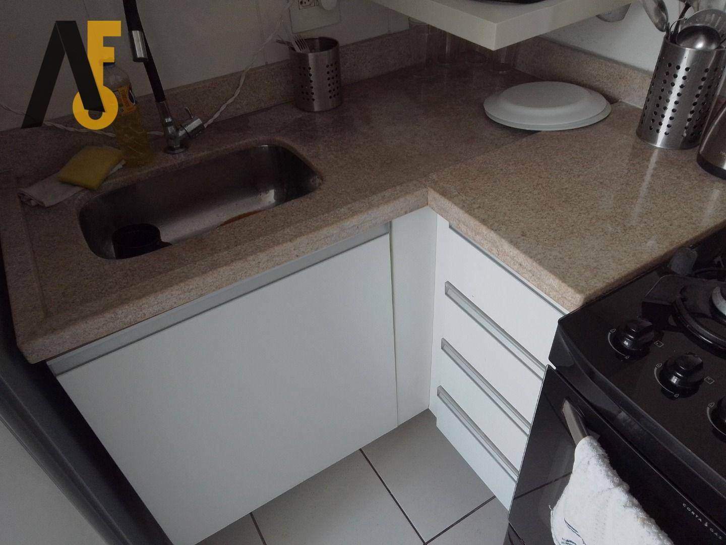 Apartamento à venda com 2 quartos, 50m² - Foto 7