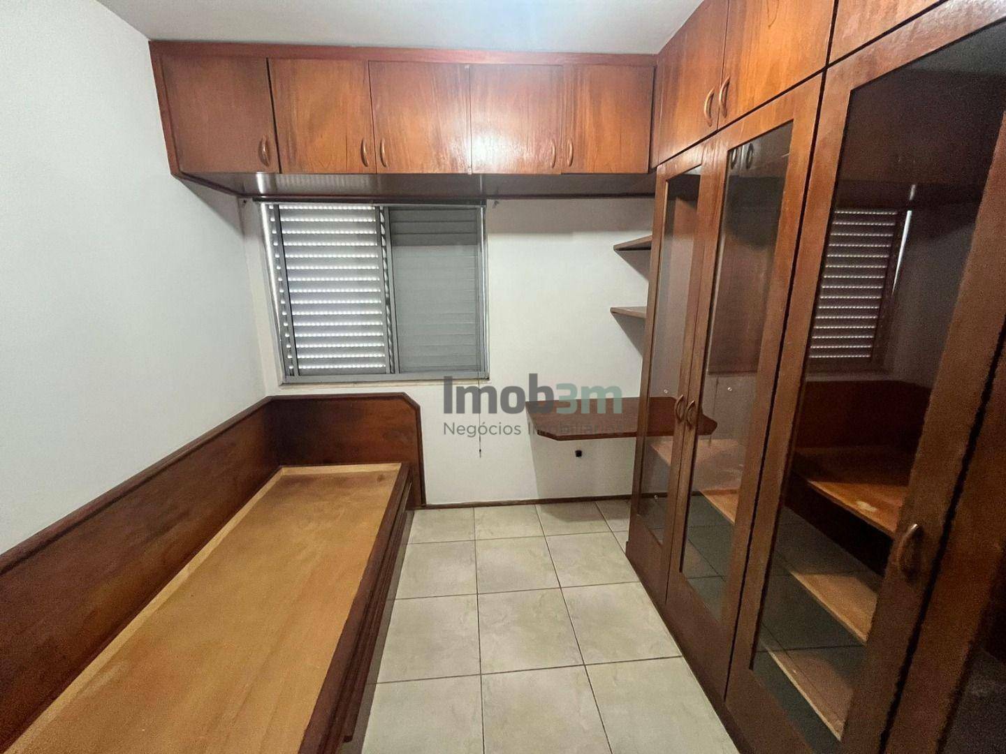 Apartamento à venda com 3 quartos, 80m² - Foto 15