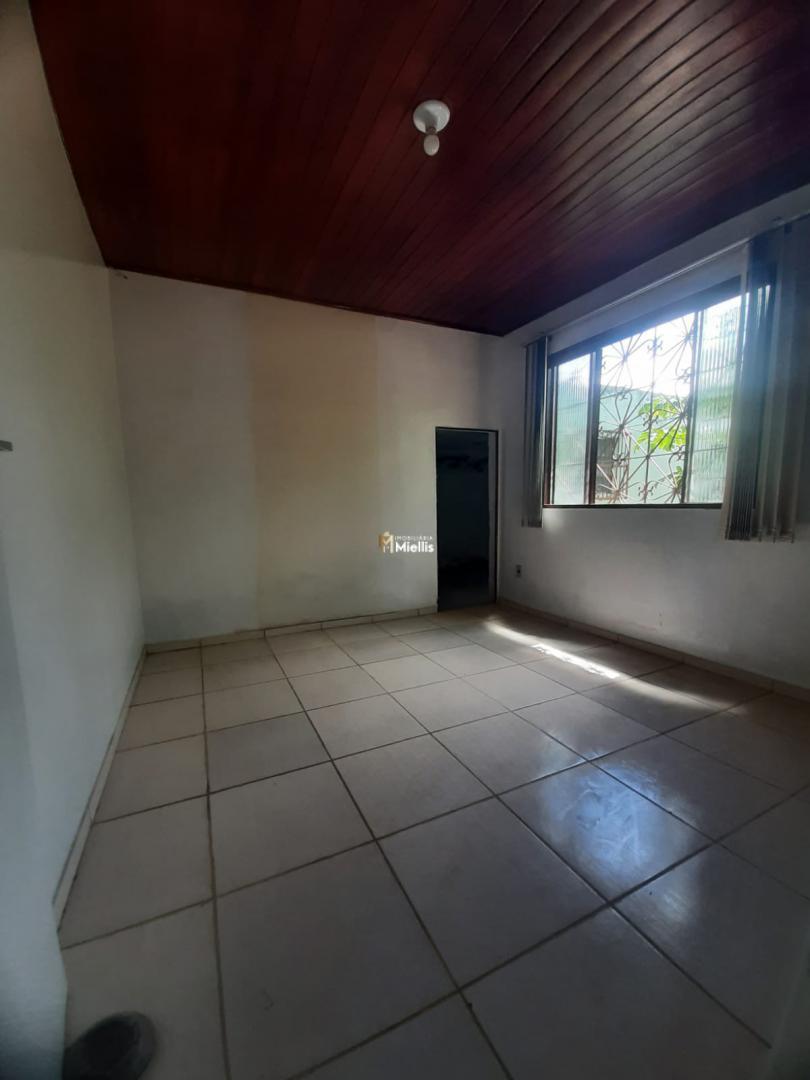 Casa à venda com 2 quartos, 55m² - Foto 17