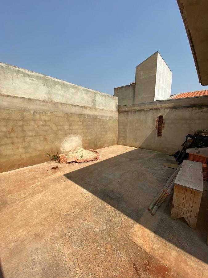 Casa à venda com 2 quartos, 150m² - Foto 19