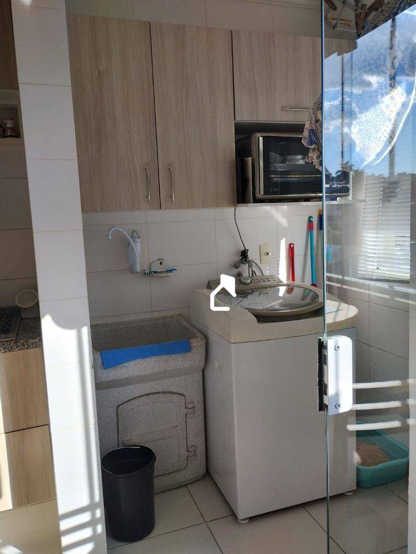 Apartamento à venda com 2 quartos, 72m² - Foto 9