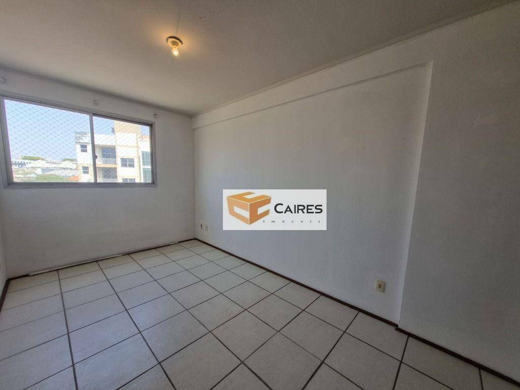 Apartamento à venda com 1 quarto, 49m² - Foto 2