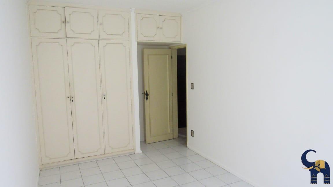 Apartamento à venda com 3 quartos, 151m² - Foto 17