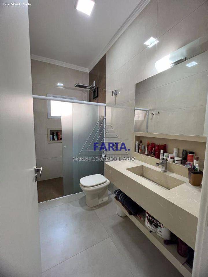 Casa à venda com 3 quartos, 190m² - Foto 12