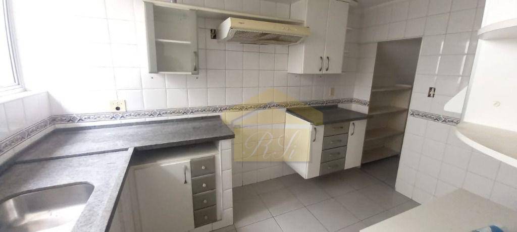 Sobrado à venda com 3 quartos, 236m² - Foto 5