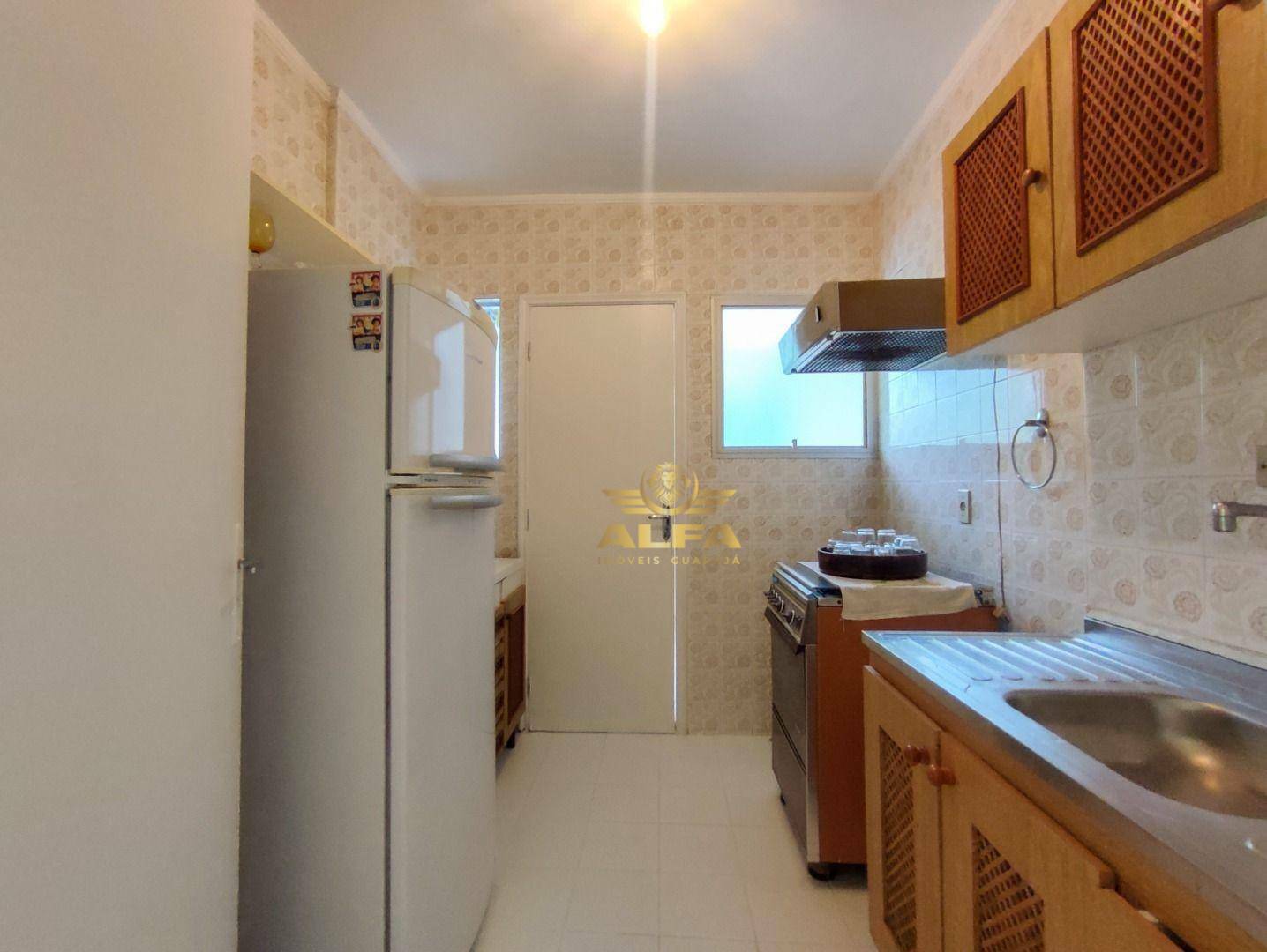 Apartamento à venda com 2 quartos, 75m² - Foto 11