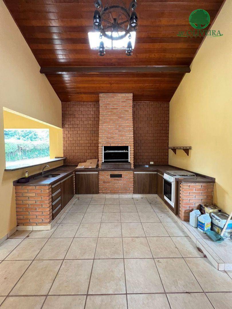 Chácara à venda com 4 quartos, 550m² - Foto 23