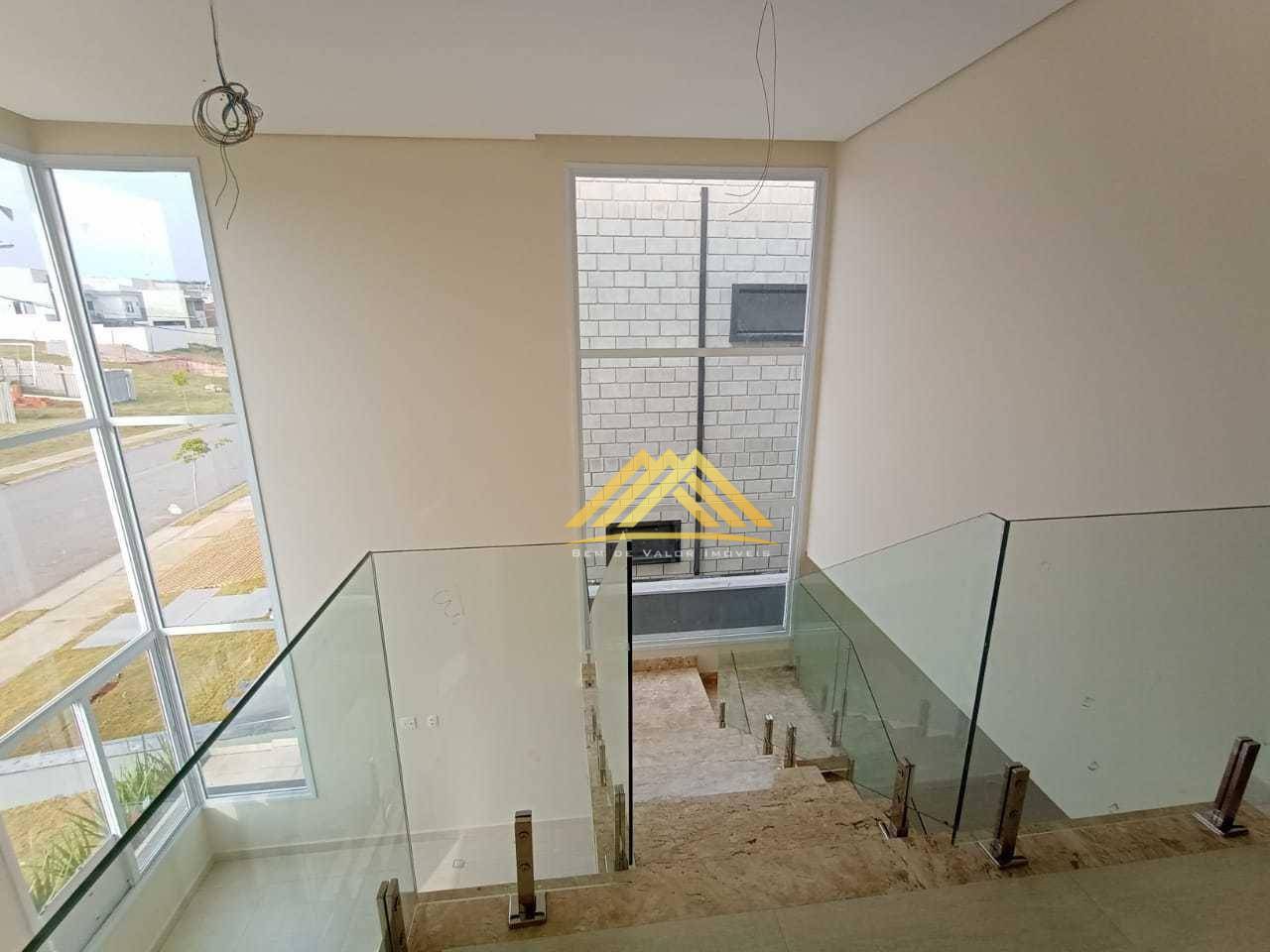 Casa à venda com 3 quartos, 215m² - Foto 8