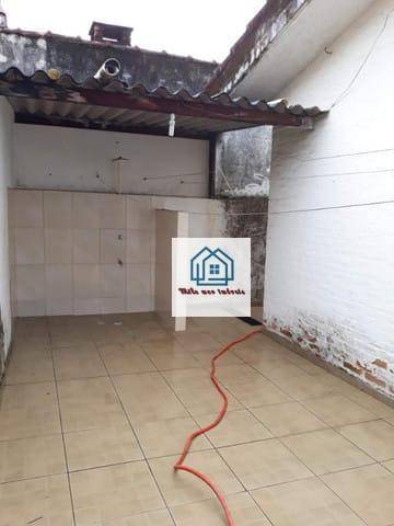 Casa à venda com 3 quartos, 260m² - Foto 16