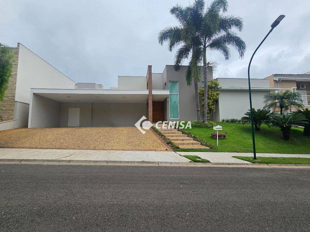 Casa de Condomínio à venda e aluguel com 3 quartos, 367m² - Foto 1