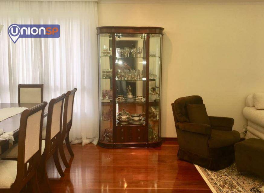 Apartamento à venda com 3 quartos, 190m² - Foto 3