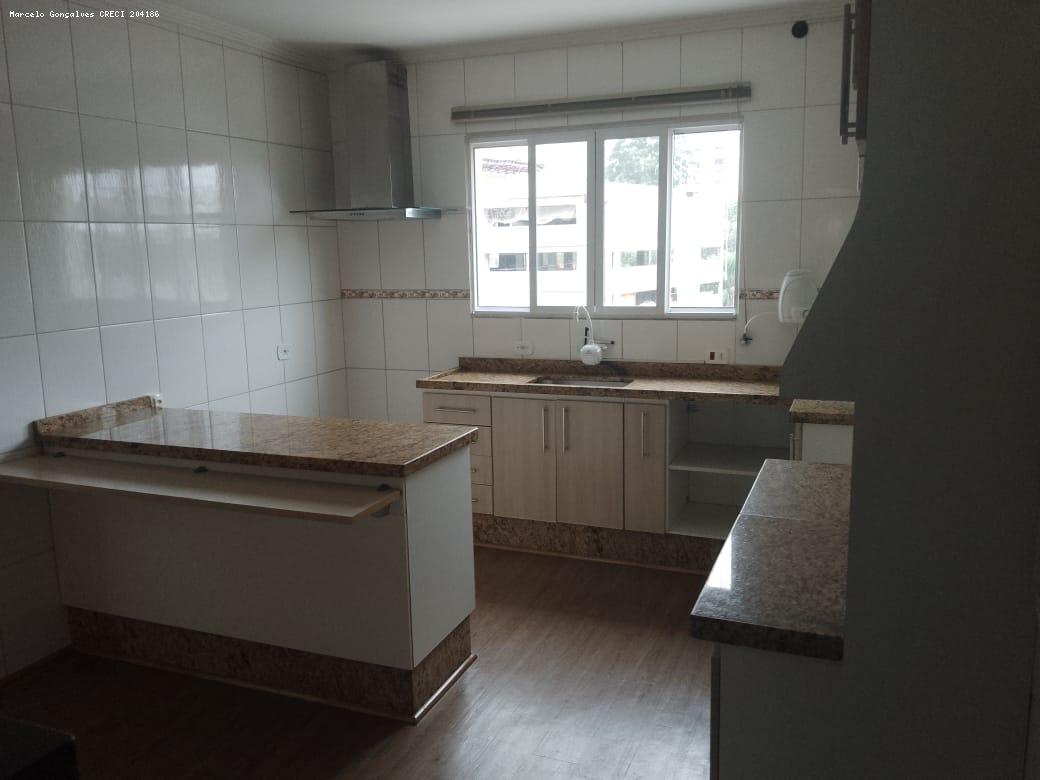 Sobrado à venda com 3 quartos, 178m² - Foto 6