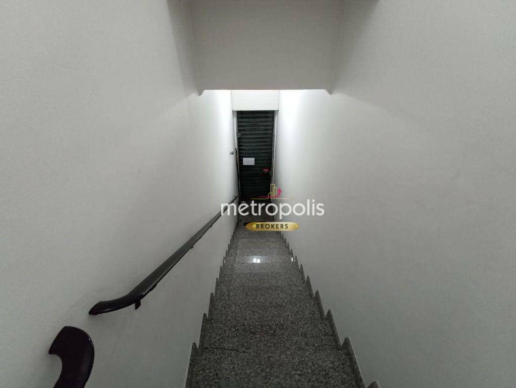 Sobrado para alugar com 3 quartos, 316m² - Foto 27