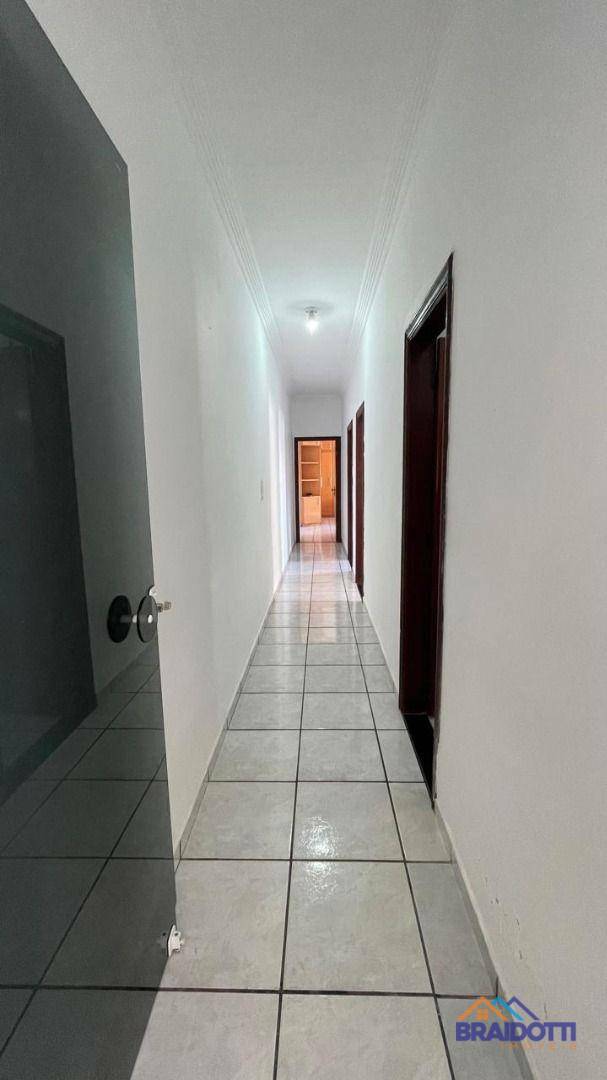 Casa à venda com 3 quartos, 150m² - Foto 8