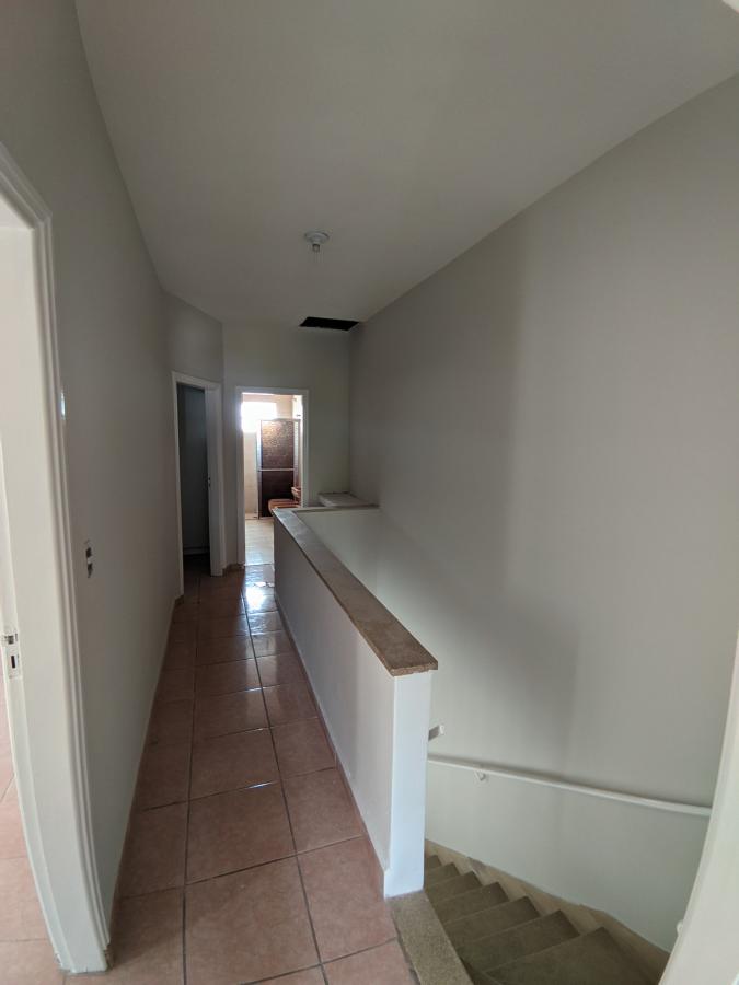 Casa à venda com 3 quartos, 150m² - Foto 10