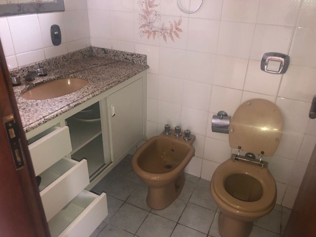 Apartamento à venda com 3 quartos, 190m² - Foto 33