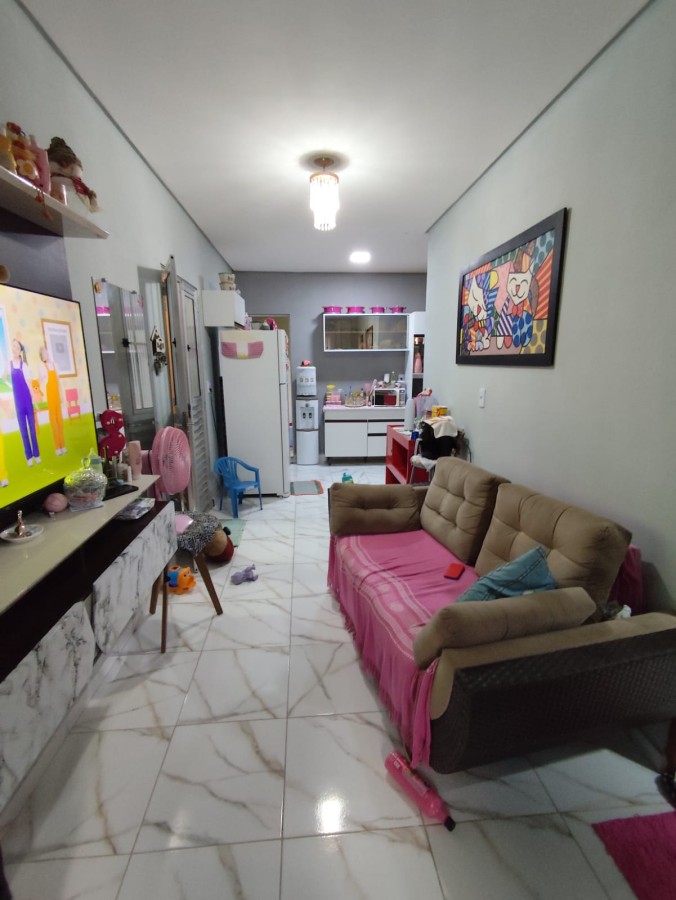 Casa à venda com 8 quartos, 96m² - Foto 11