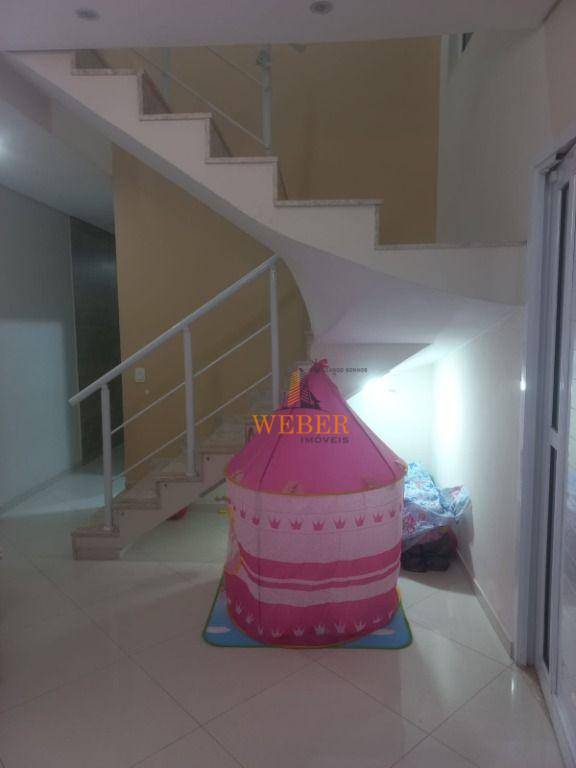 Sobrado à venda com 2 quartos, 253m² - Foto 33