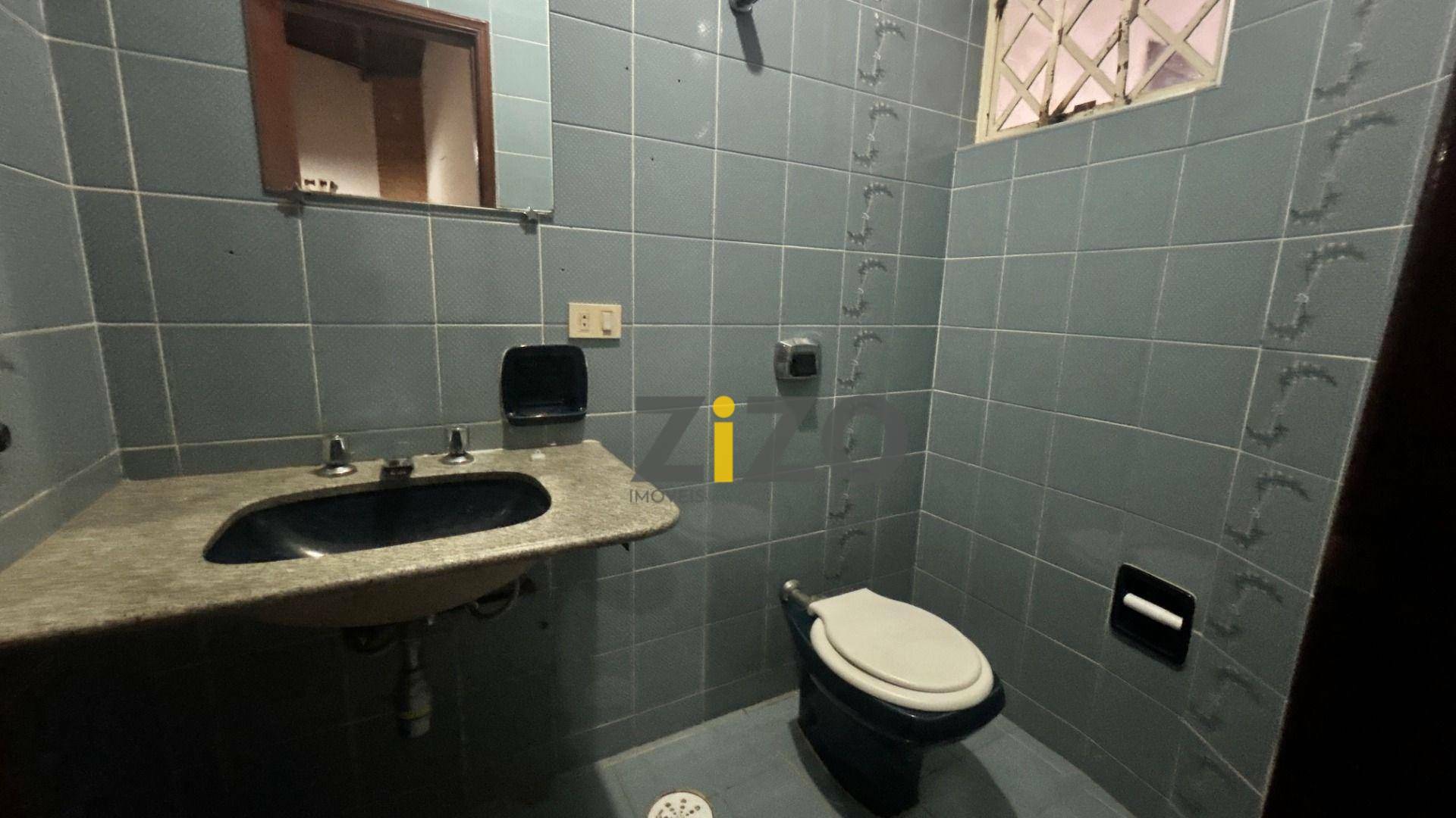 Casa para alugar com 3 quartos, 180m² - Foto 9