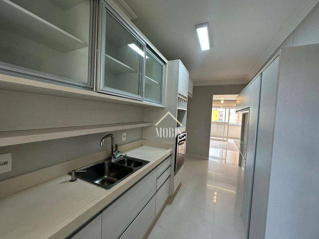 Apartamento à venda com 3 quartos, 110m² - Foto 12