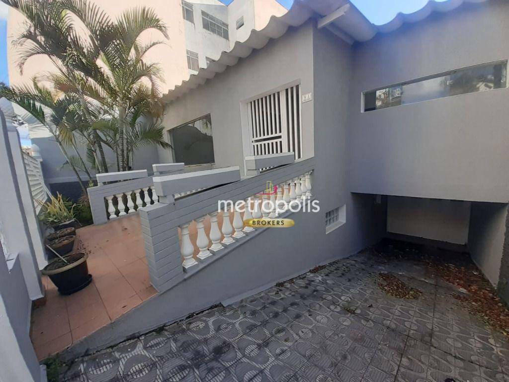 Casa à venda com 3 quartos, 228m² - Foto 3