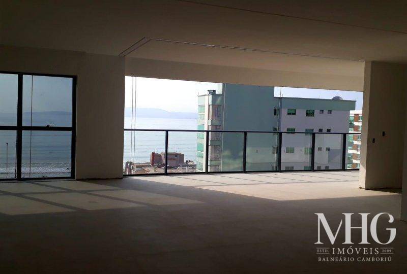 Apartamento à venda com 4 quartos, 185m² - Foto 19