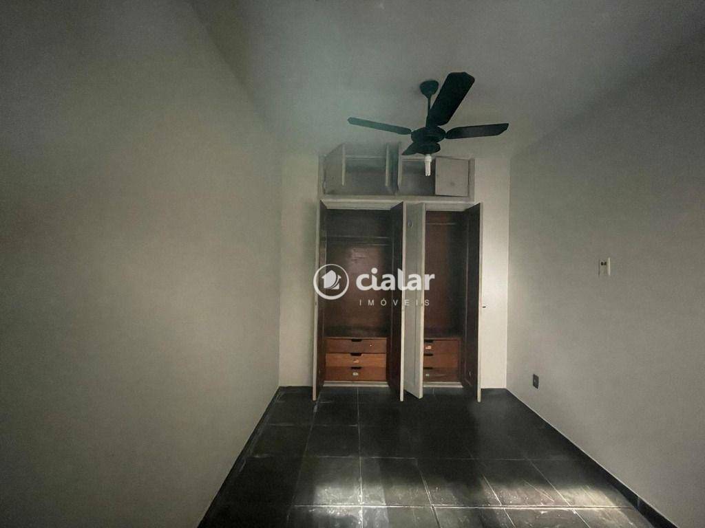 Apartamento à venda com 3 quartos, 230m² - Foto 22