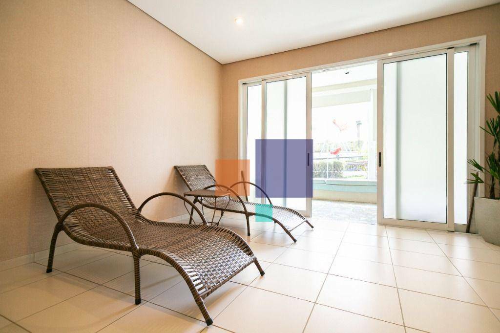 Apartamento para alugar com 4 quartos, 240m² - Foto 27