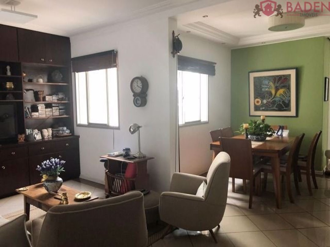 Apartamento à venda com 3 quartos, 94m² - Foto 1