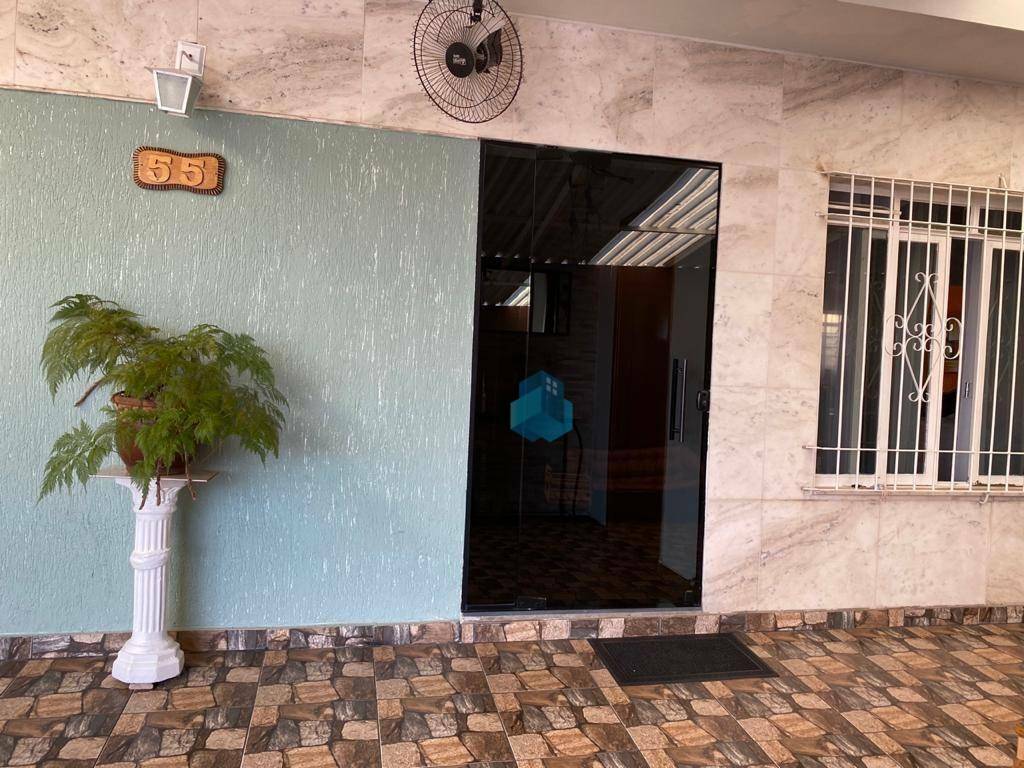 Casa à venda e aluguel com 3 quartos, 160m² - Foto 51