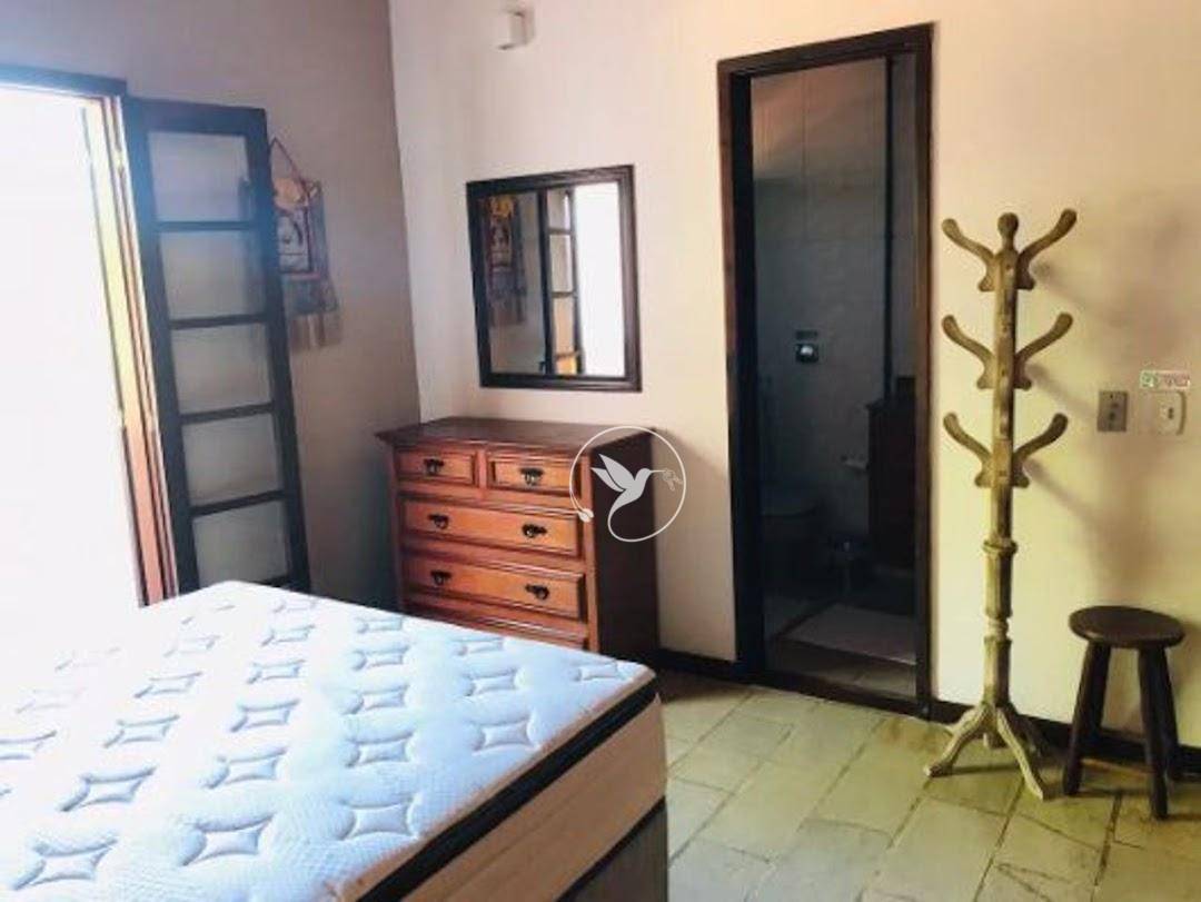 Casa de Condomínio à venda com 3 quartos, 202m² - Foto 32