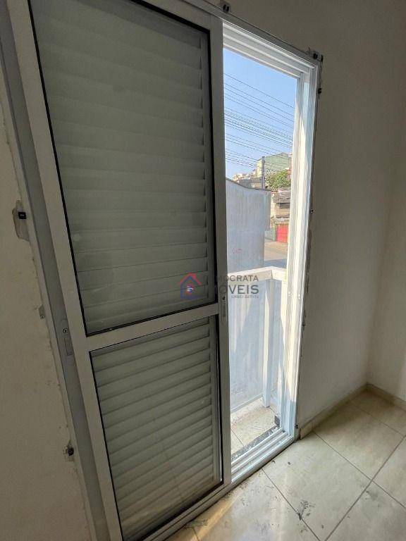 Sobrado à venda com 2 quartos, 60m² - Foto 6