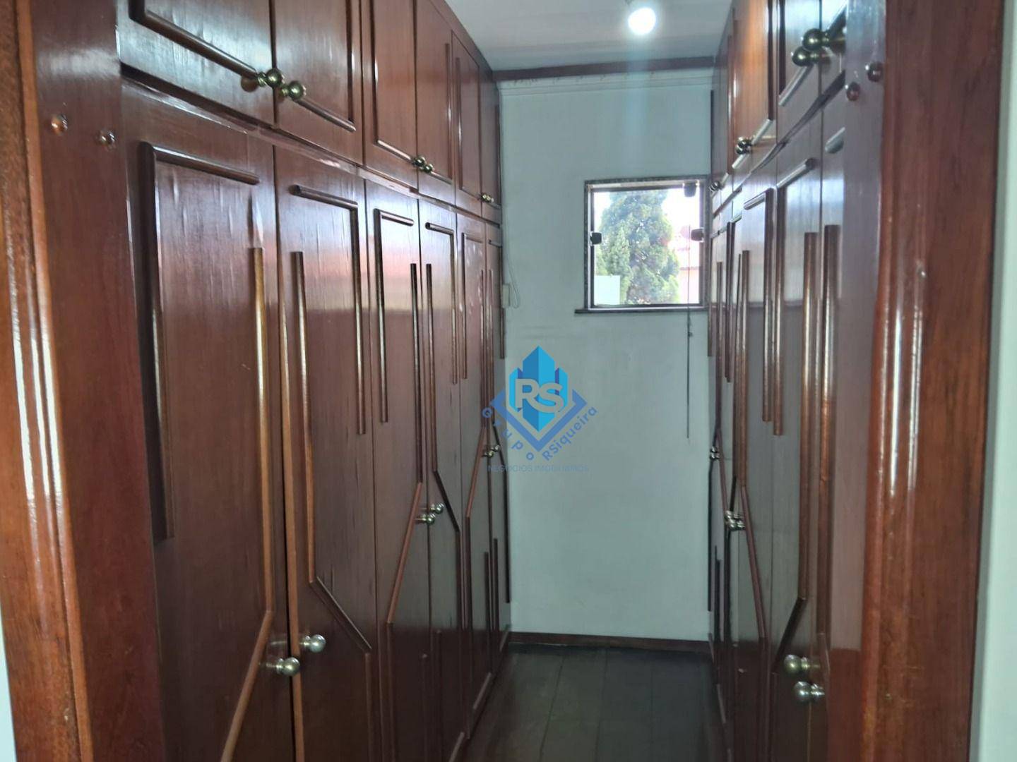 Sobrado à venda com 4 quartos, 380m² - Foto 24