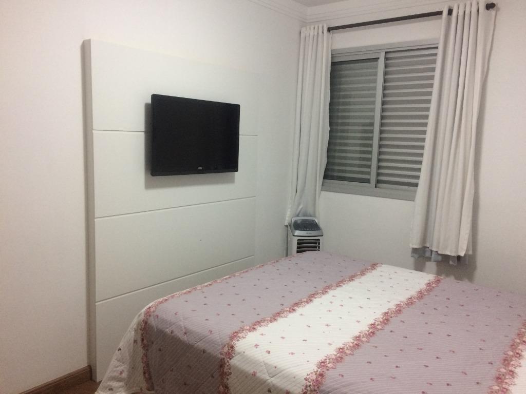 Apartamento à venda com 3 quartos, 73m² - Foto 4