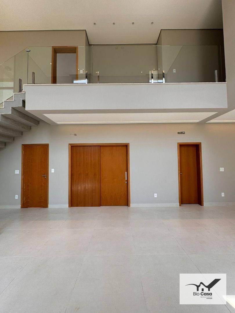 Casa de Condomínio à venda com 4 quartos, 288m² - Foto 3