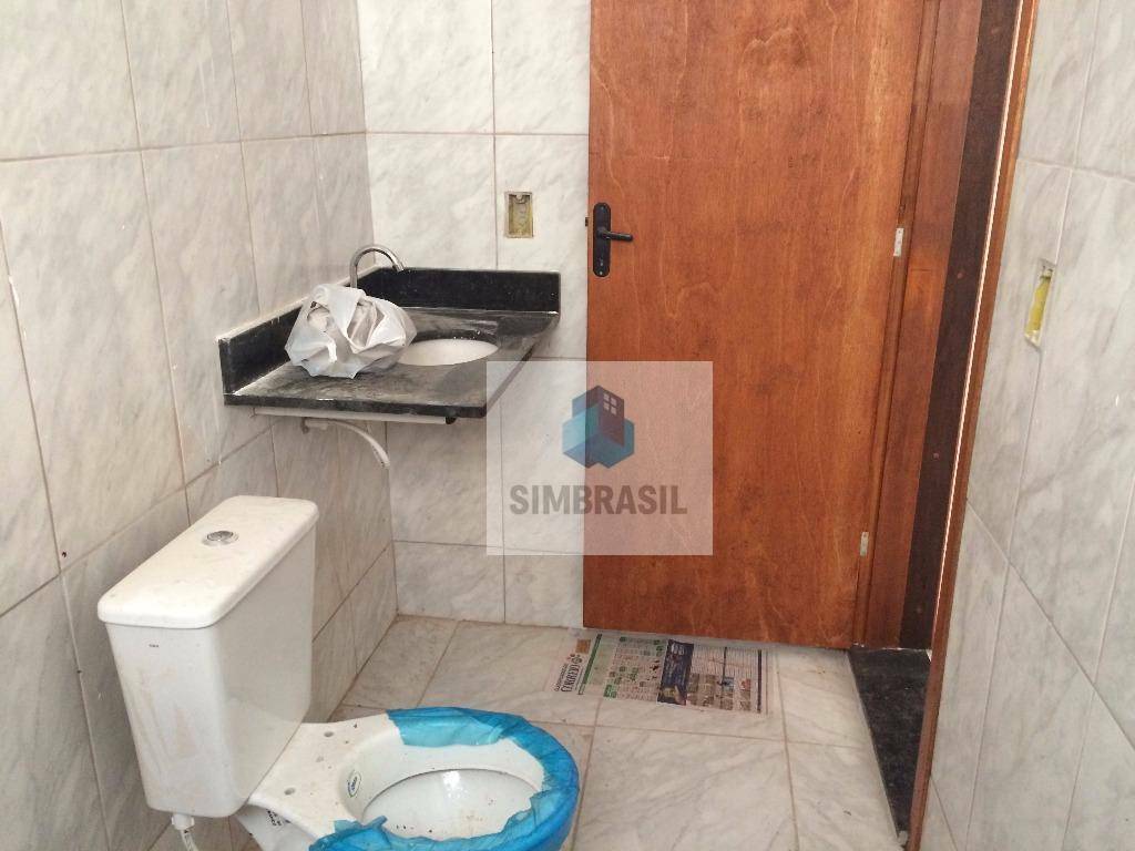 Casa à venda com 3 quartos, 220m² - Foto 7