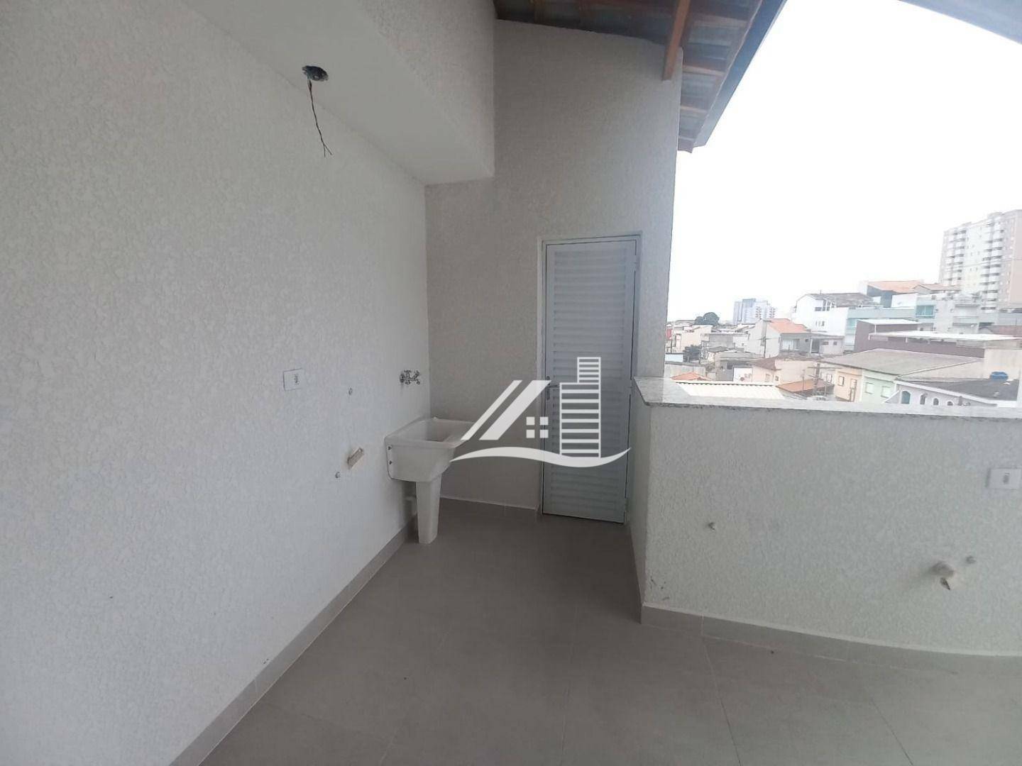 Cobertura à venda com 2 quartos, 80m² - Foto 3