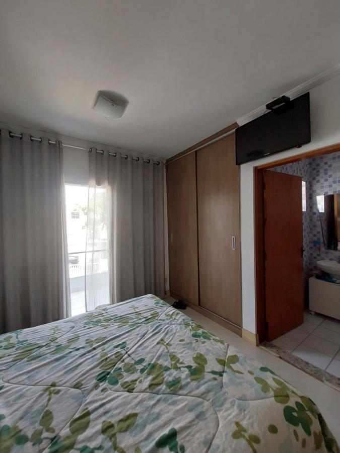 Casa à venda com 3 quartos, 250m² - Foto 10