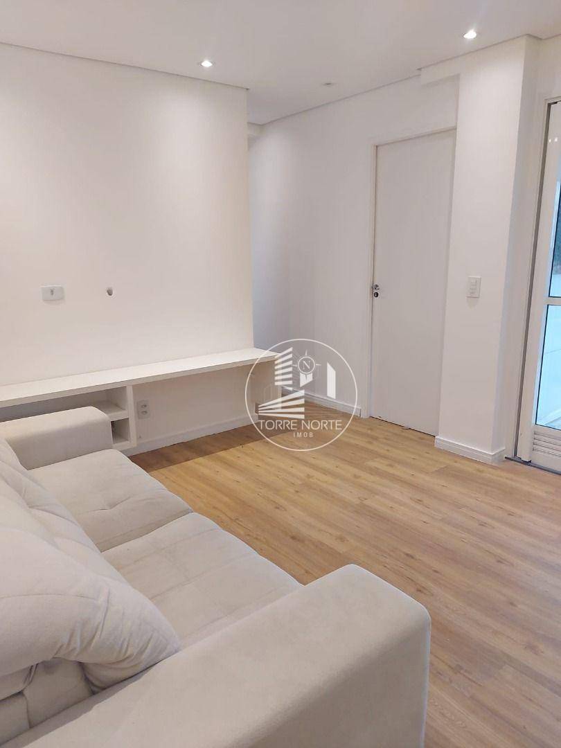 Apartamento à venda com 2 quartos, 57m² - Foto 17