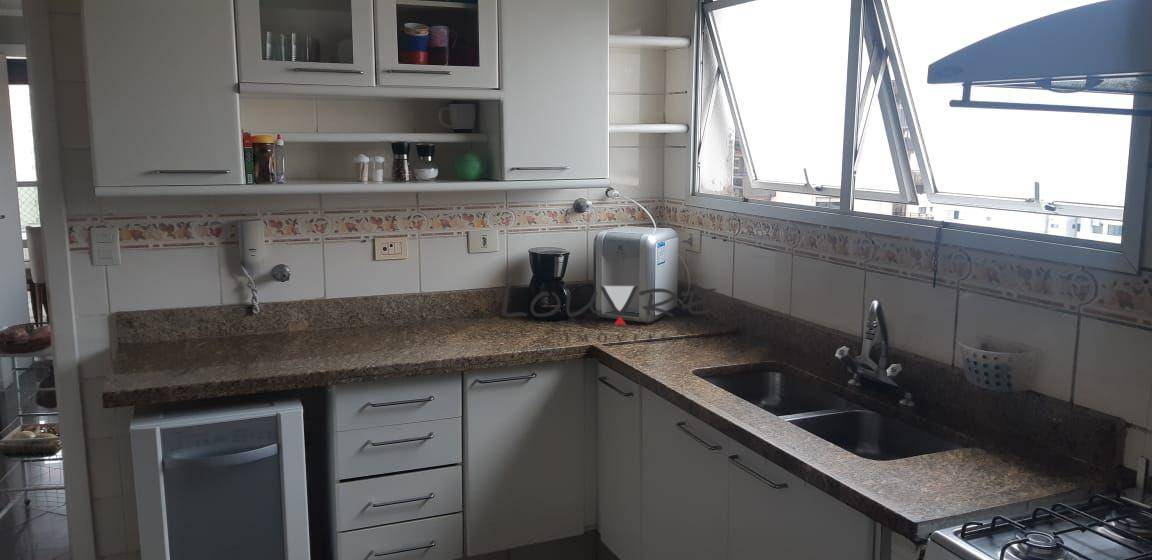 Apartamento à venda com 4 quartos, 240m² - Foto 23