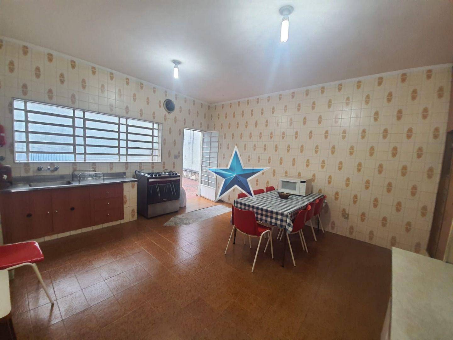 Sobrado à venda com 4 quartos, 300m² - Foto 37